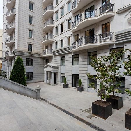 Downtown Two-Bedrom Apartment Tbilisi Exterior photo